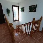 בית נופש Oasis Pedornes